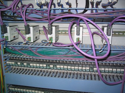 西門子DP通訊總線總代理 自動(dòng)化儀表與電子電工儀器的集成解決方案